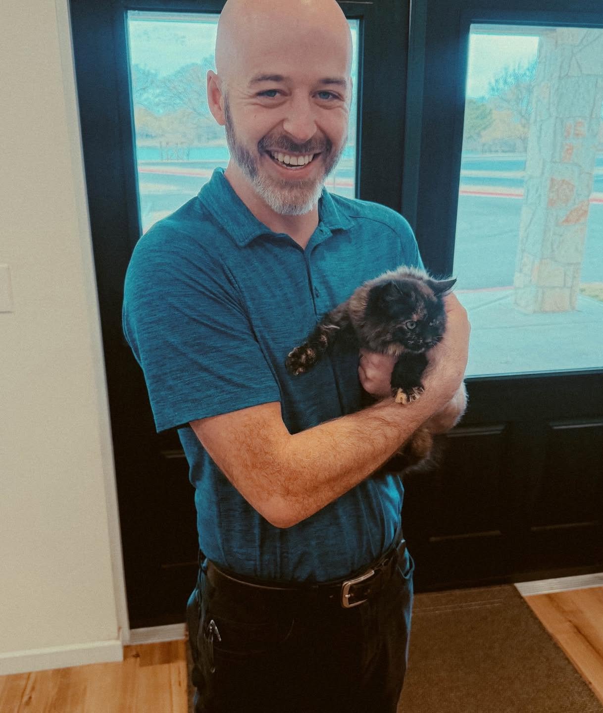 This cutie showed up on our doorstep with no family… welcome to the heartbeat family!!