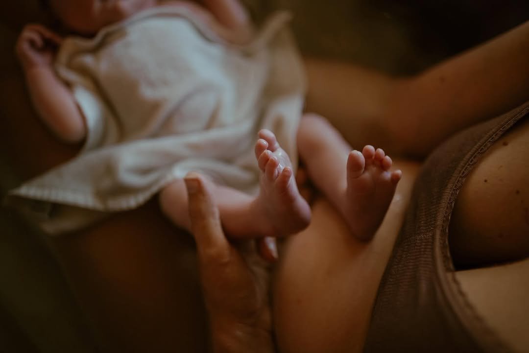 Postpartum herbal bath for mother and baby - Heartbeat Midwifery